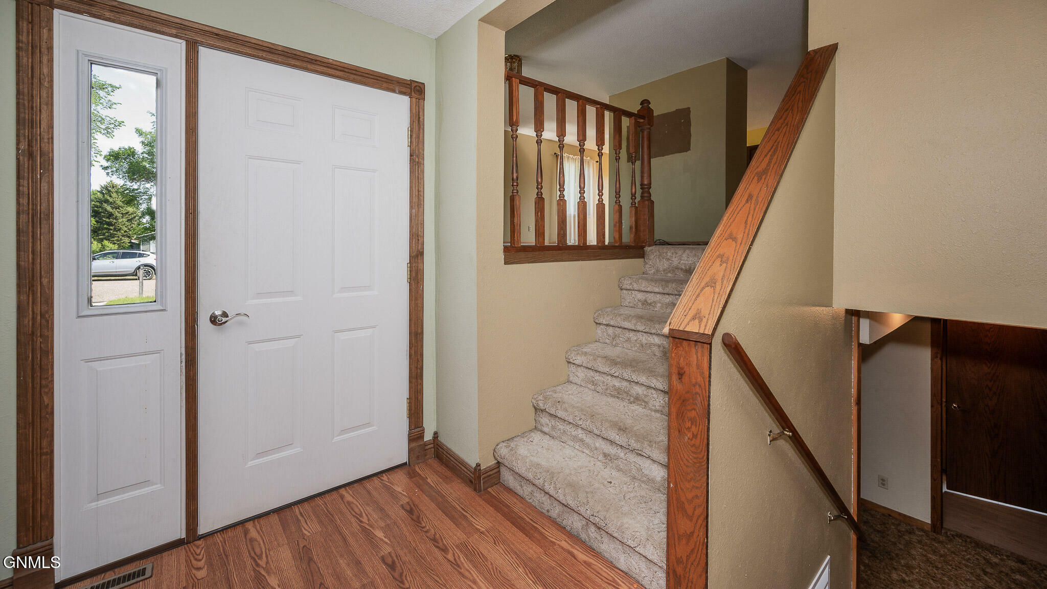 Property Photo:  109 Lamborn Avenue  ND 58571 