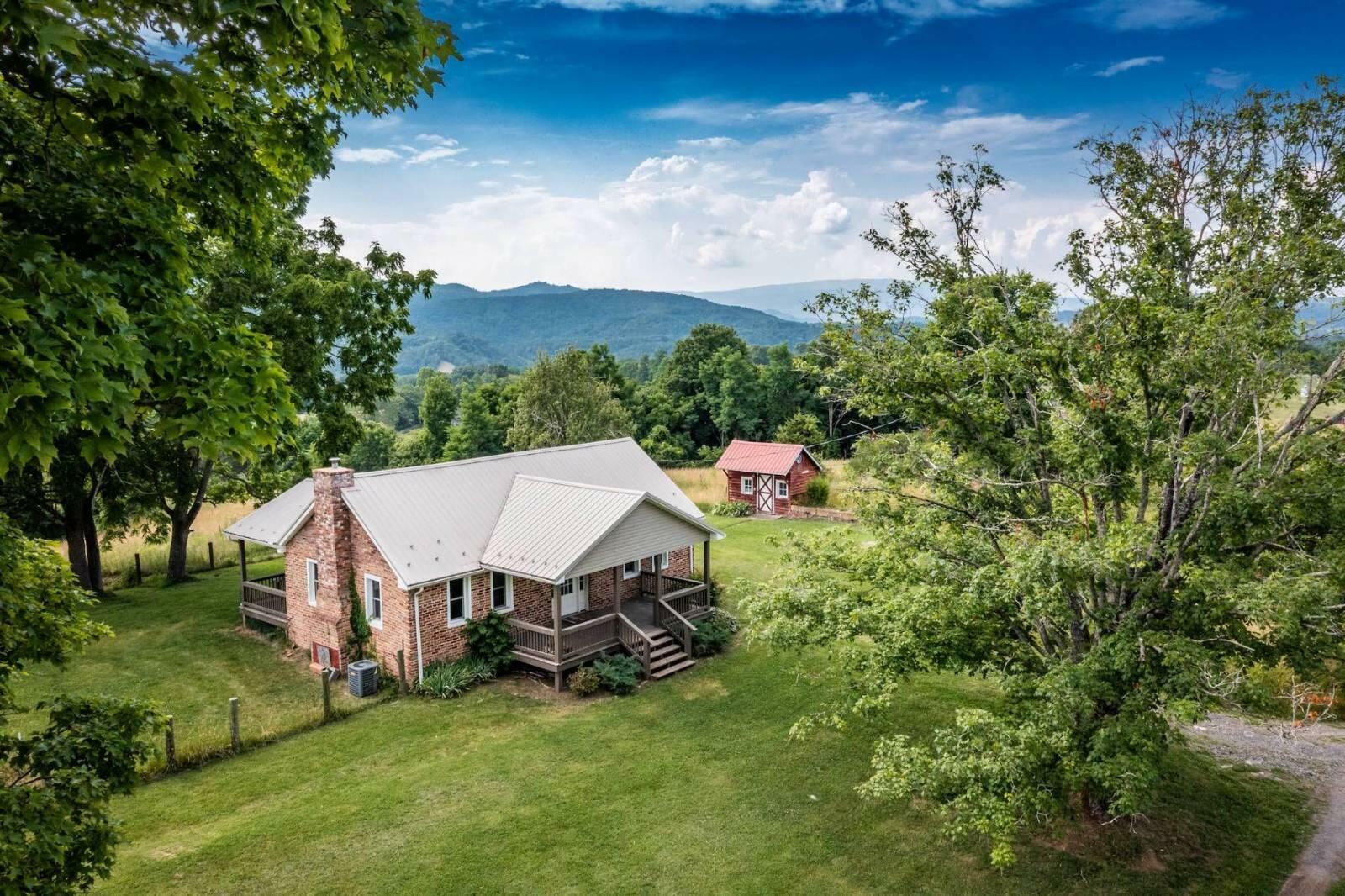 1212 Skaggs Road  Wolfcreek WV 24993 photo
