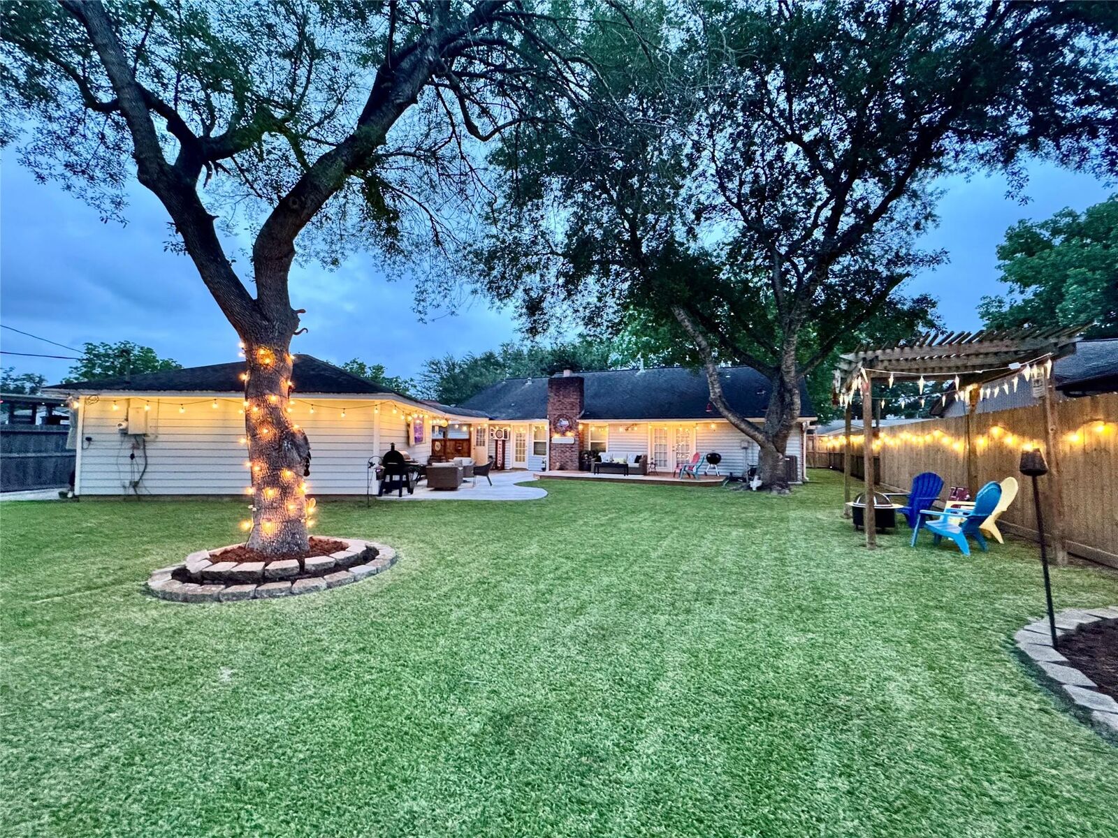 Property Photo:  162 Highland Terrace Drive  TX 77573 