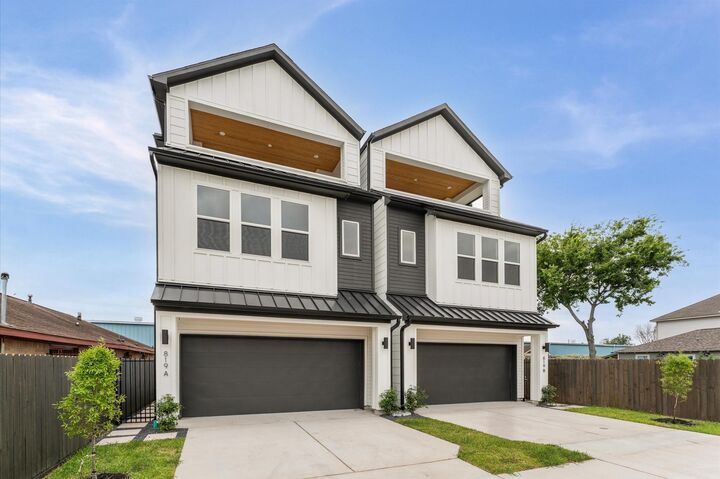 819 Dorothy Street B  Houston TX 77008 photo