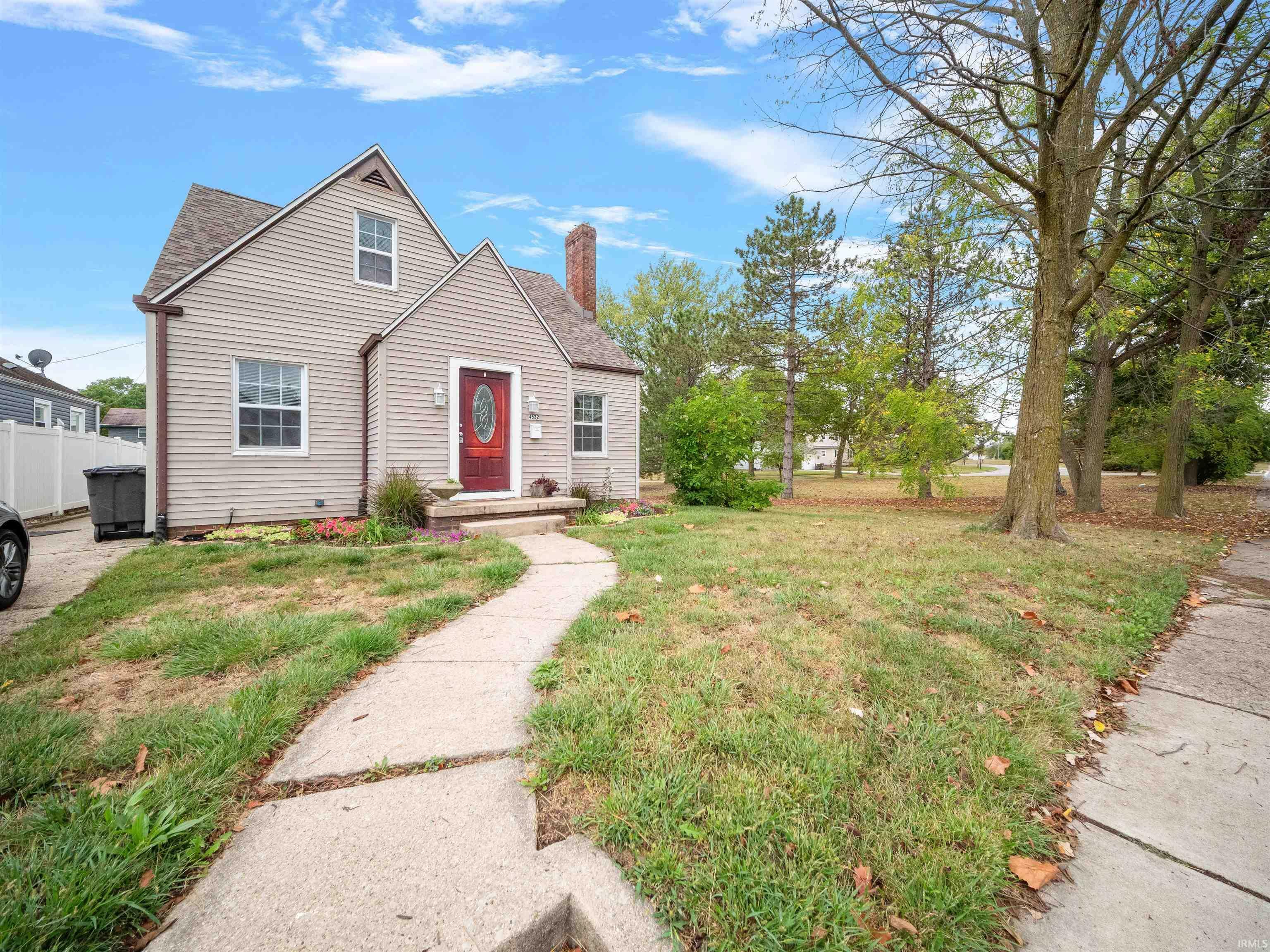 Property Photo: 4522 S Calhoun Street IN 46807