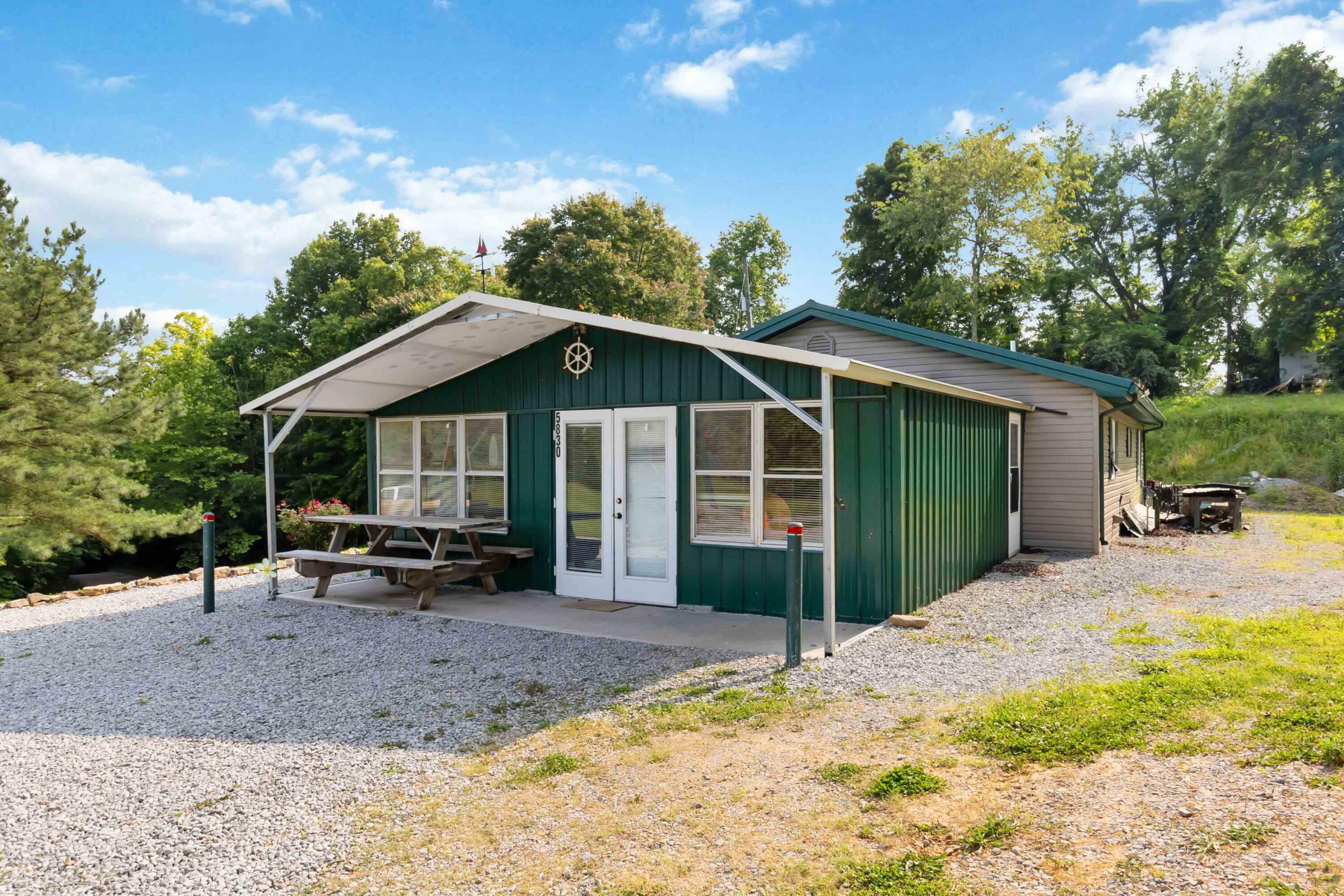 Property Photo: 5830 Old Keno Road KY 42519