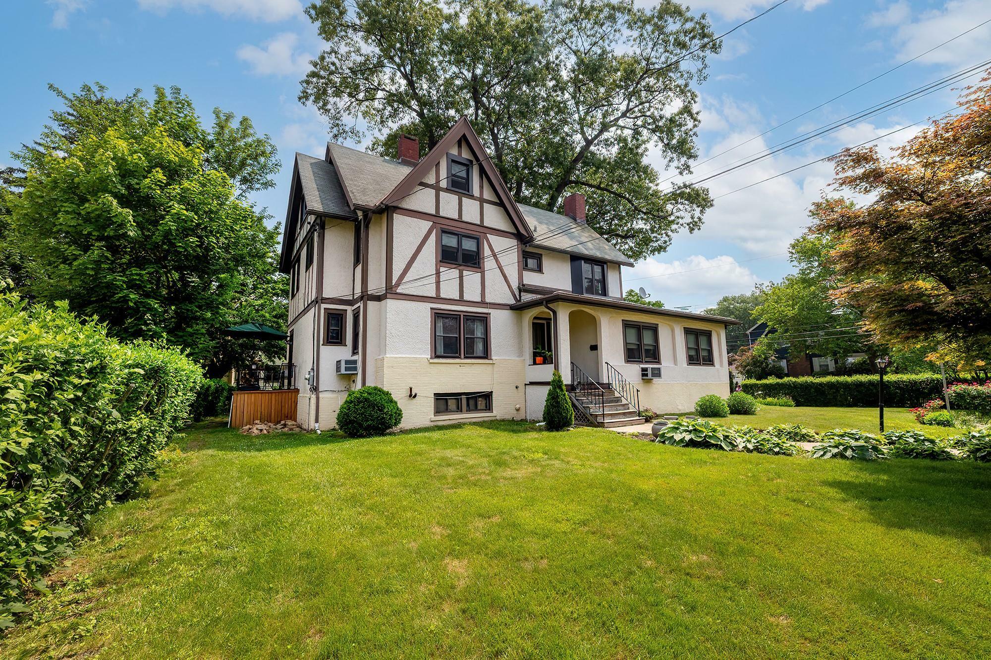 Property Photo: 25 Midland Avenue NY 10606