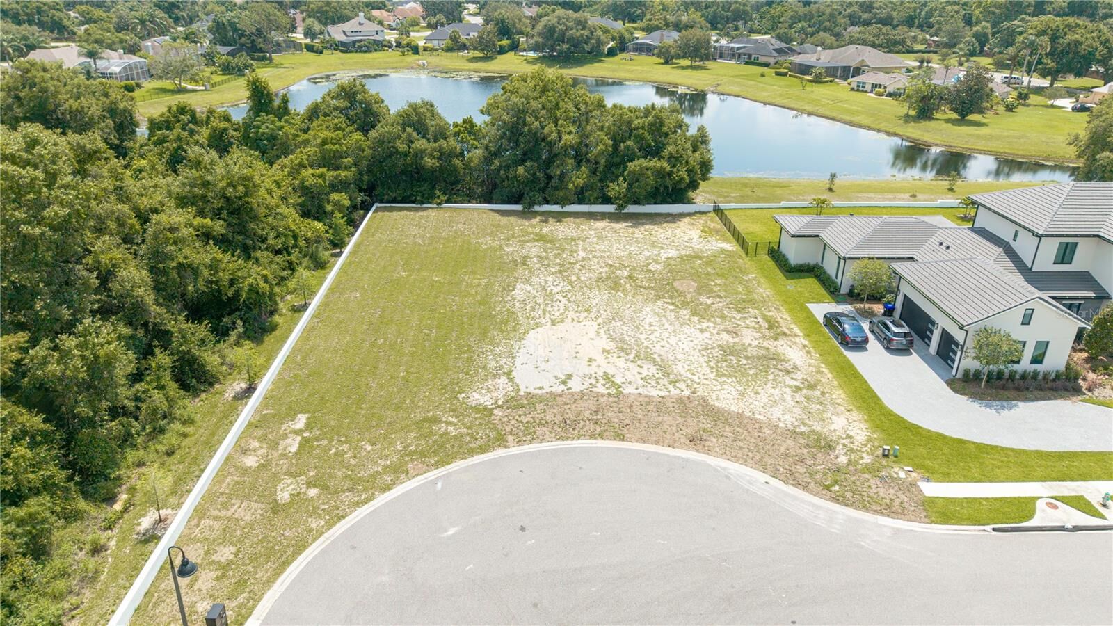 Property Photo:  2504 Windermere Reserve Court  FL 34786 