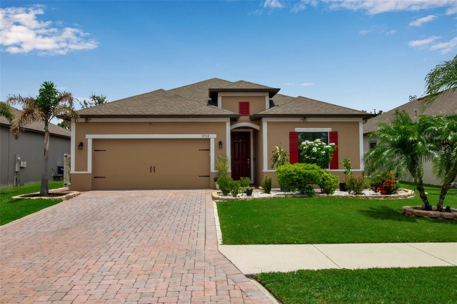 Property Photo: 3712 76th Street E FL 34221