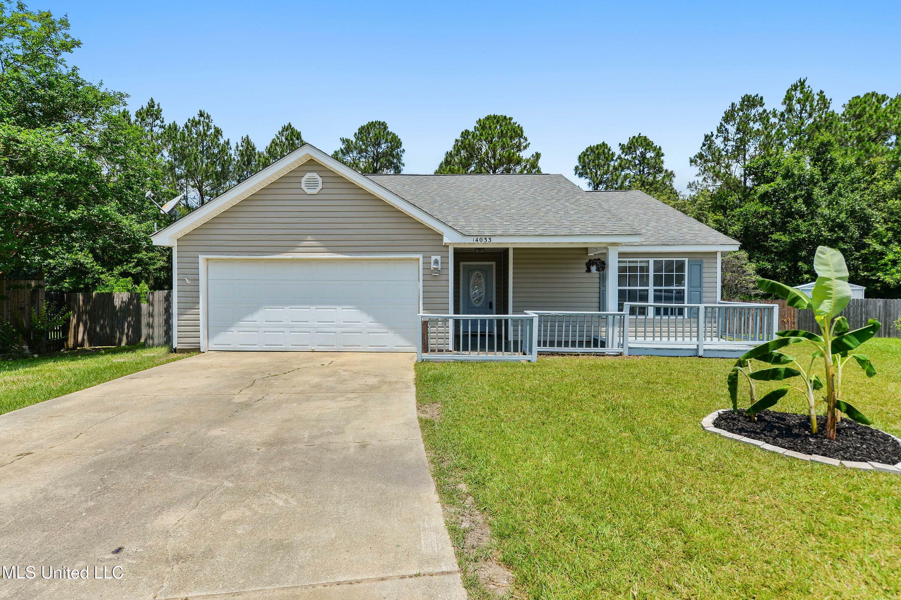 Property Photo: 14033 Dundee Cove MS 39503
