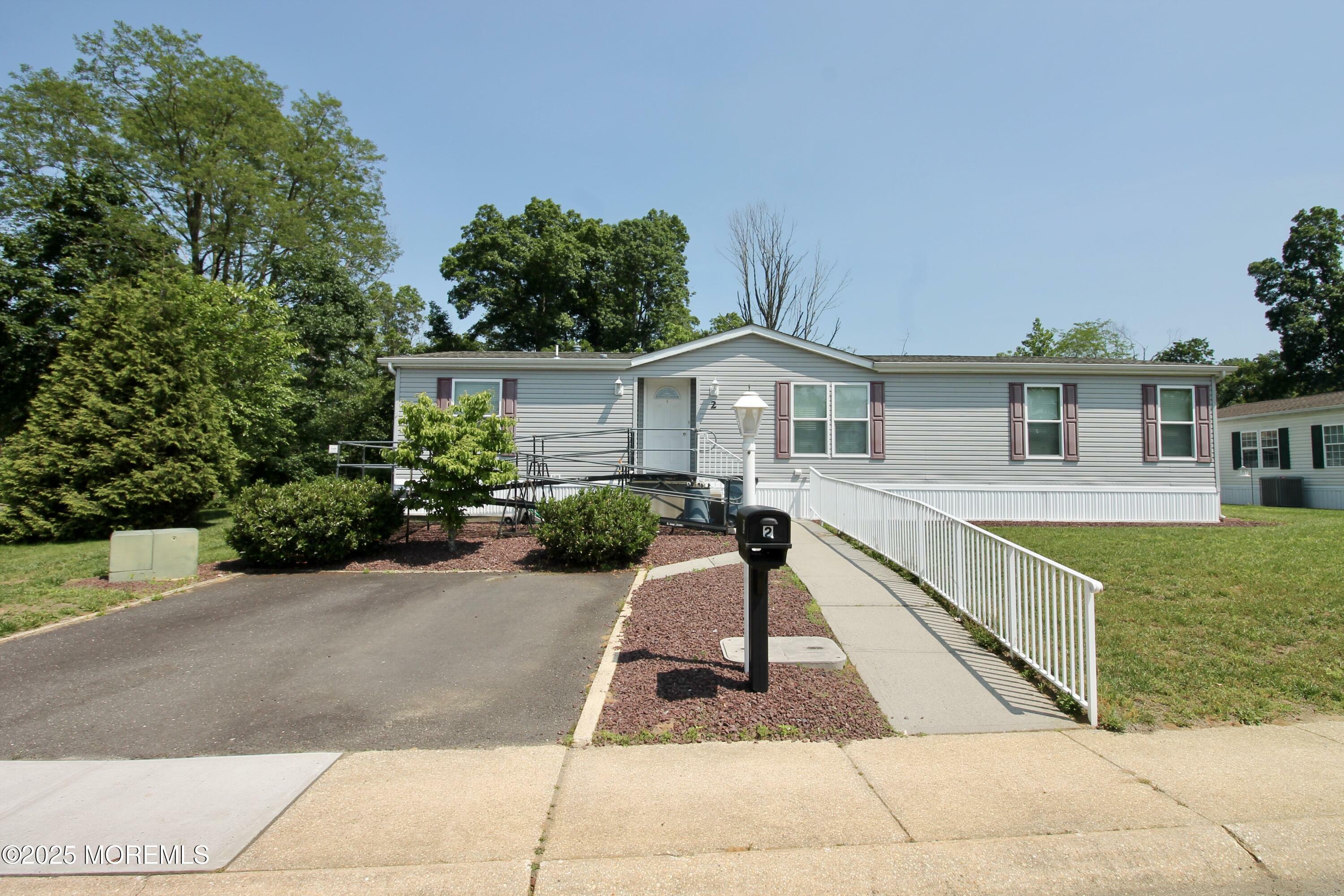 2 Brookside Way  Freehold NJ 07728 photo