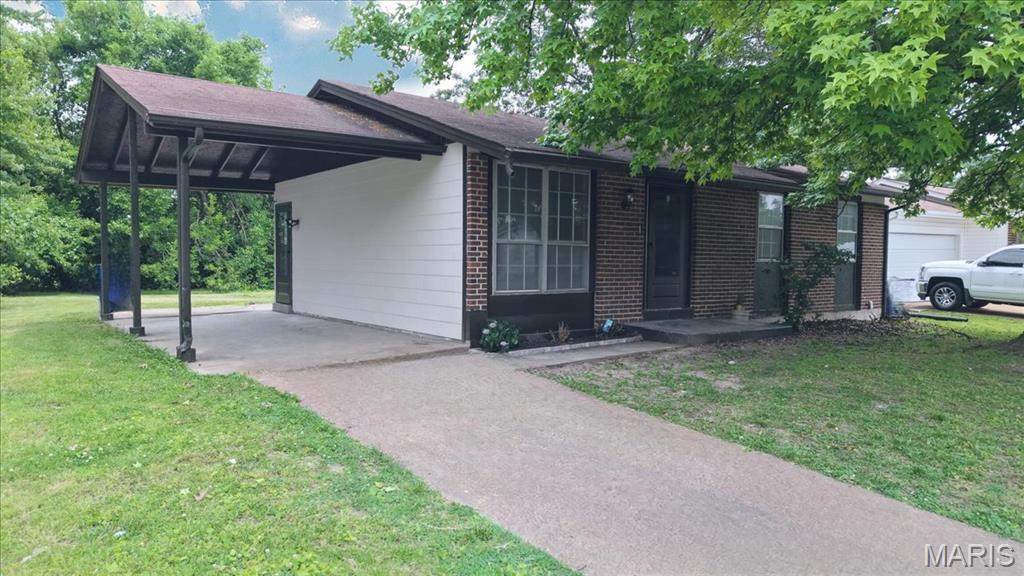 3006 Chance  Florissant MO 63031 photo