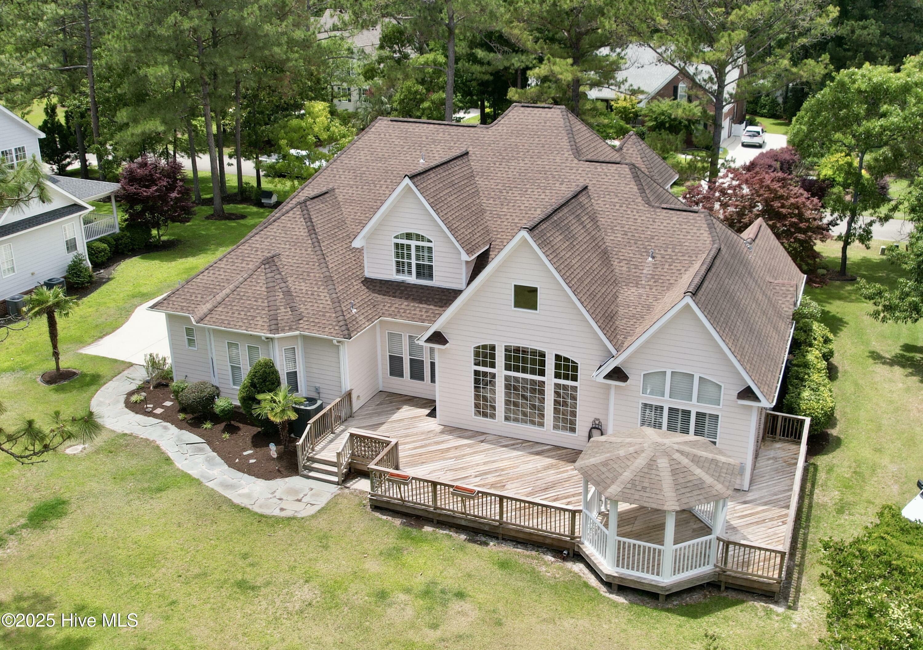 Property Photo:  205 S Grist Mill Road  NC 28443 
