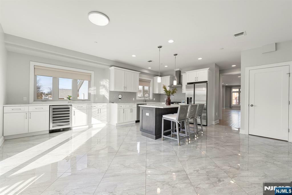 Property Photo: 805 Fairview Lane NJ 07024