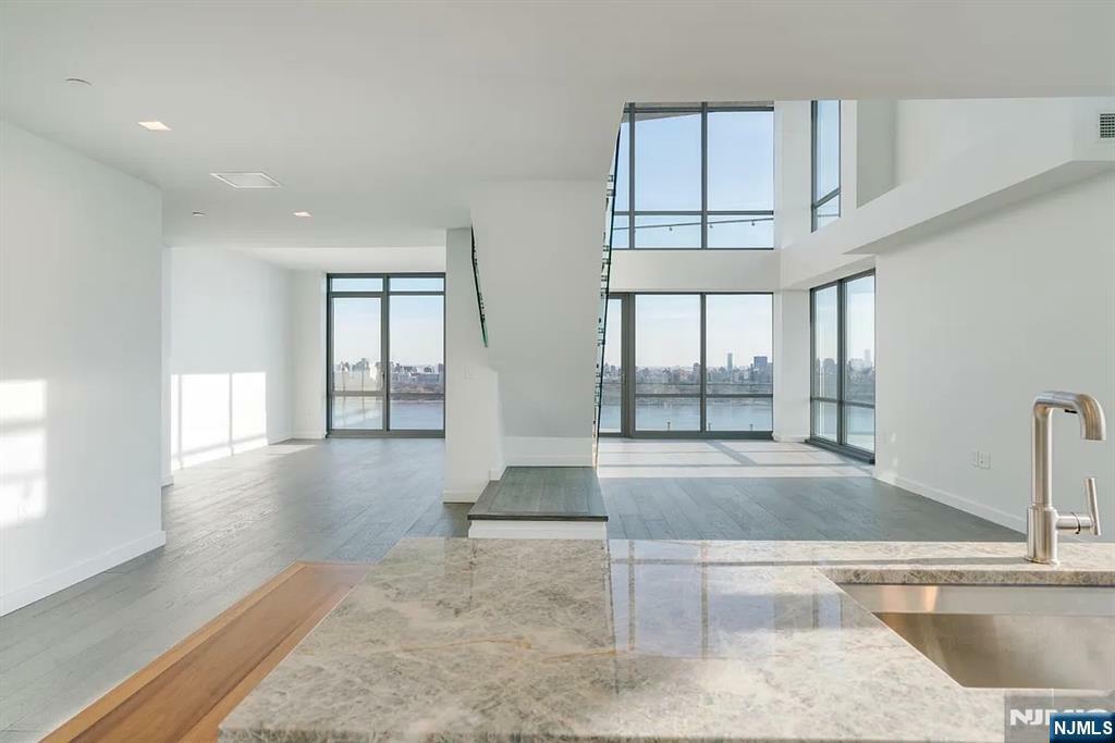 Property Photo:  320 Adolphus Avenue 1115  NJ 07010 