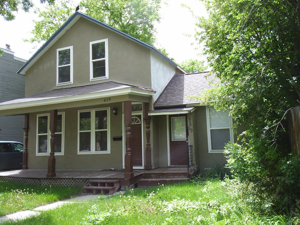 Property Photo:  619 E Broadway Street  MT 59601 