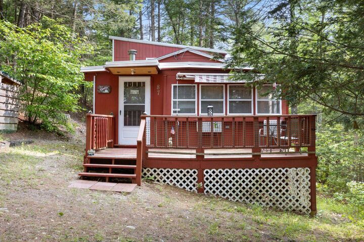 Property Photo:  87 Lower Camp Road  NH 03261 