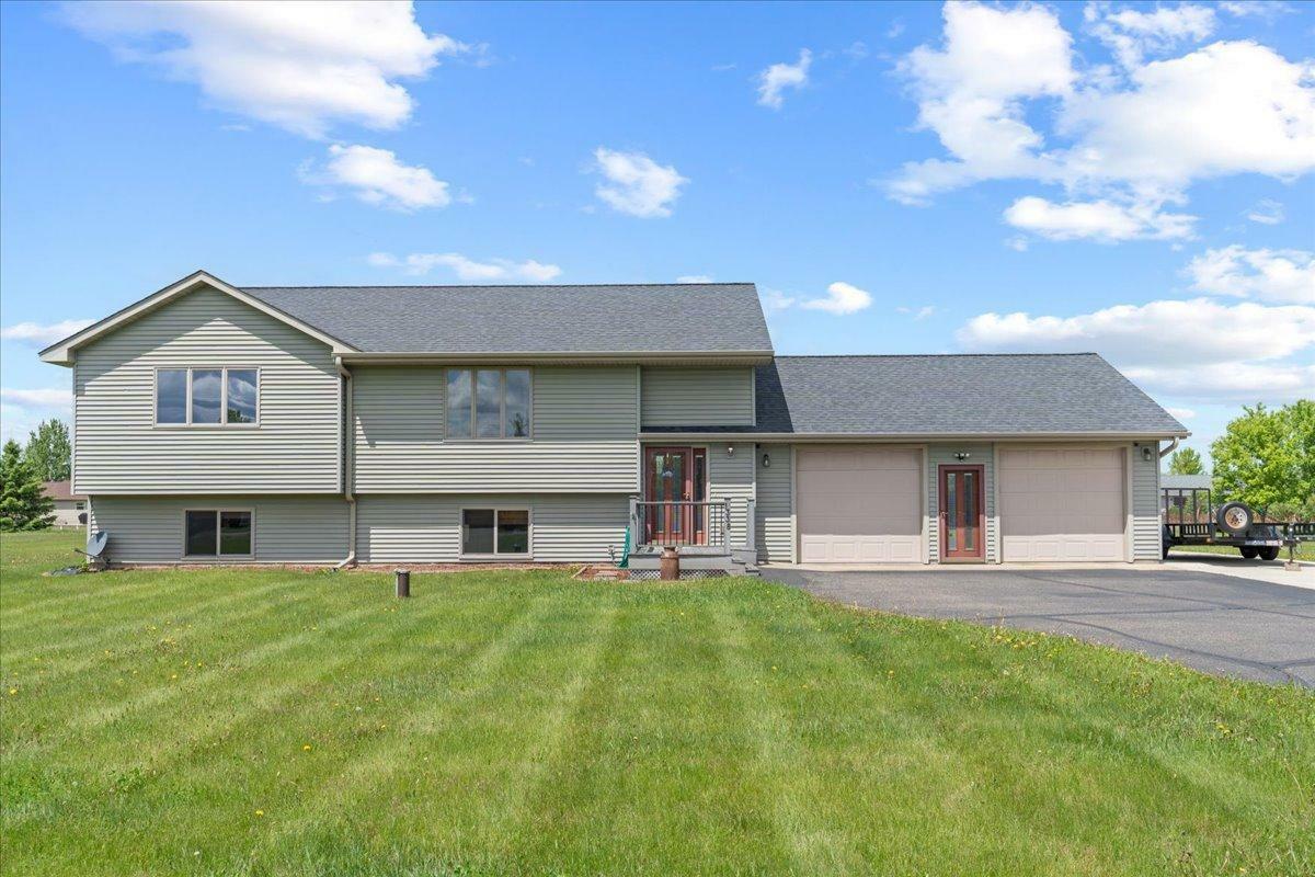 Property Photo: 1338 212th Avenue WI 54017