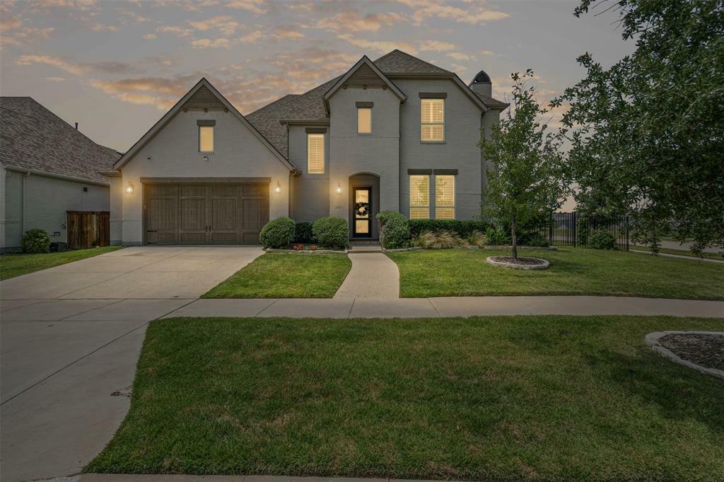 Property Photo: 1720 Rolling Heights Lane TX 76008