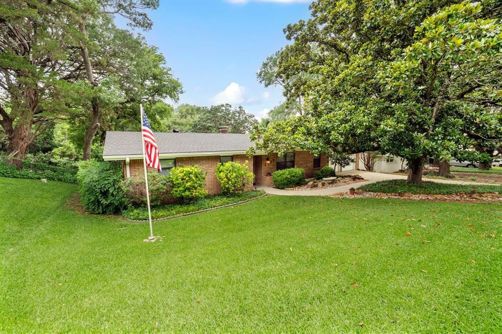 Property Photo: 2408 Skyline Drive TX 76710