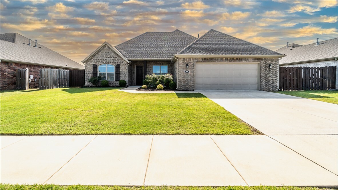 Property Photo: 44 Benchmark Lane AR 72704