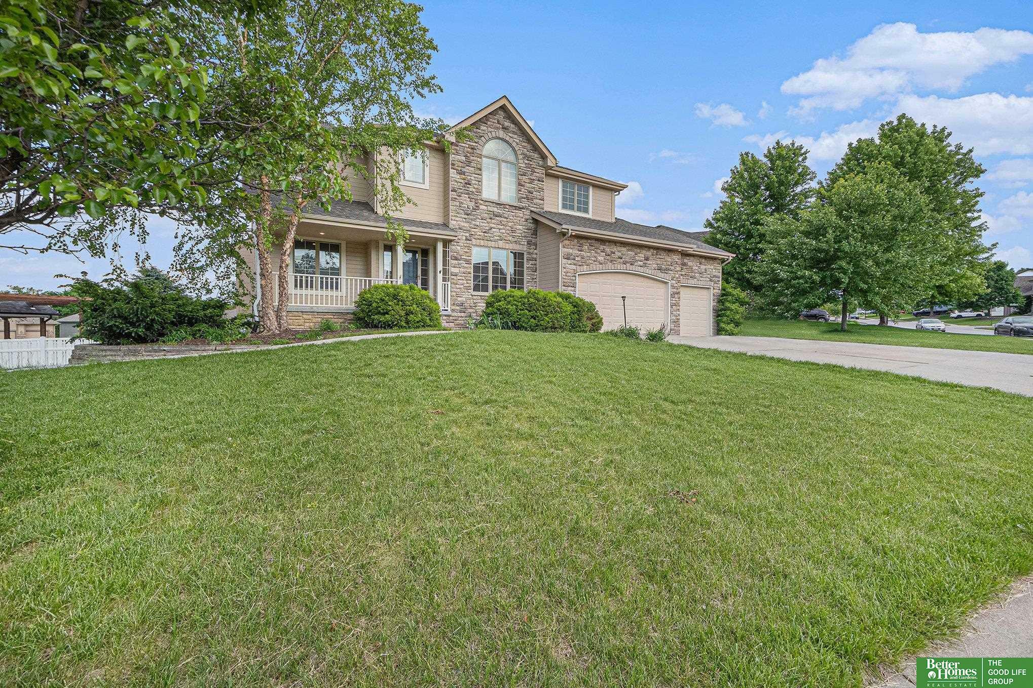 Property Photo: 2231 Crystal Creek Drive NE 68046