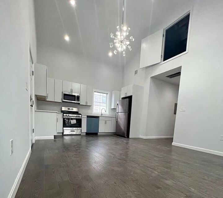 Property Photo:  599 Broadway 3R  MA 02149 