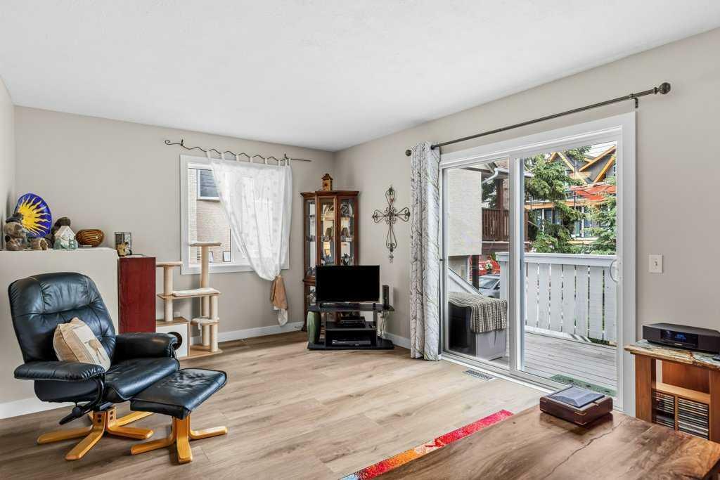 Property Photo: 614 3rd Street 3 AB T1W 2J5