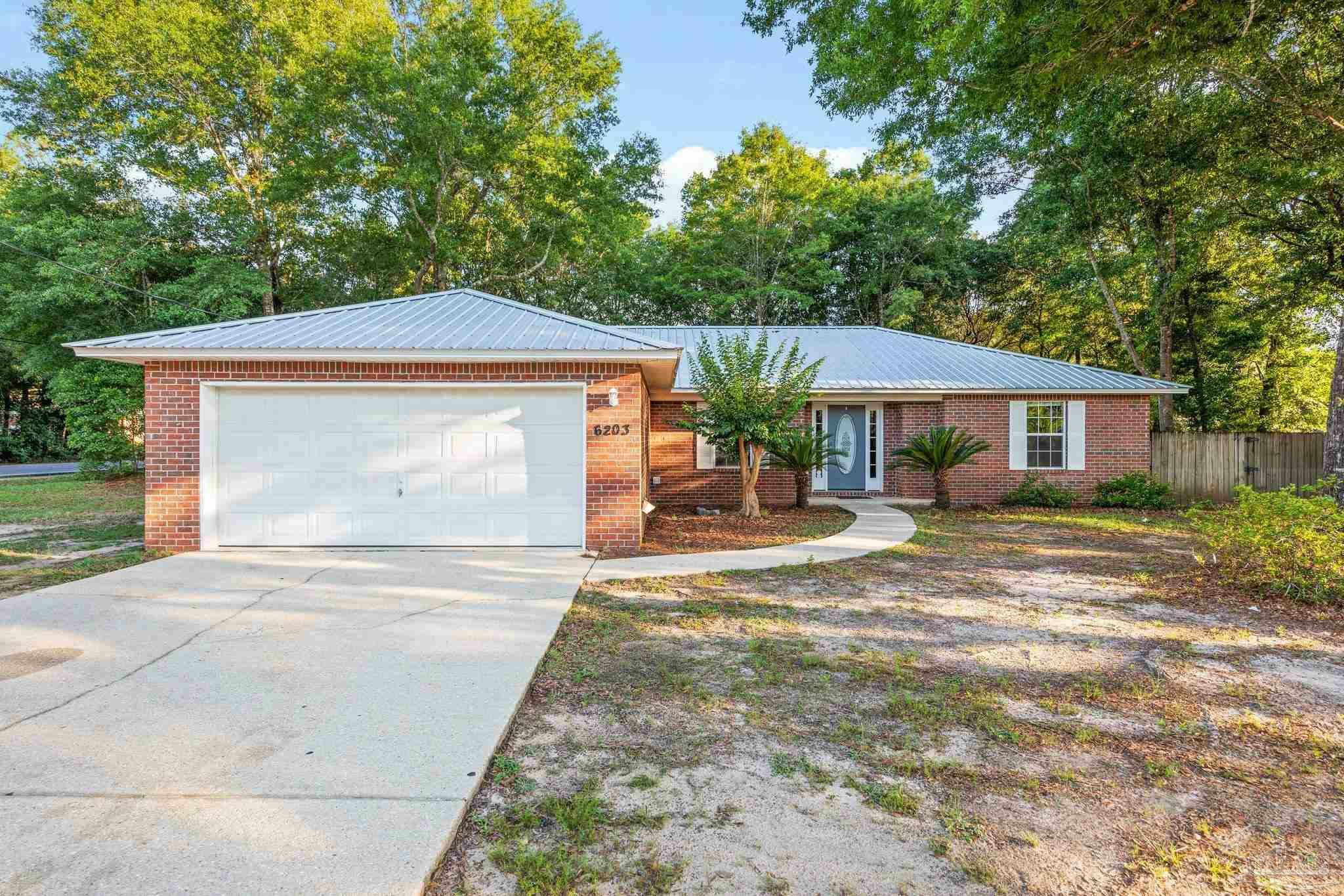 6203 Hunters Ridge Dr  Milton FL 32570 photo