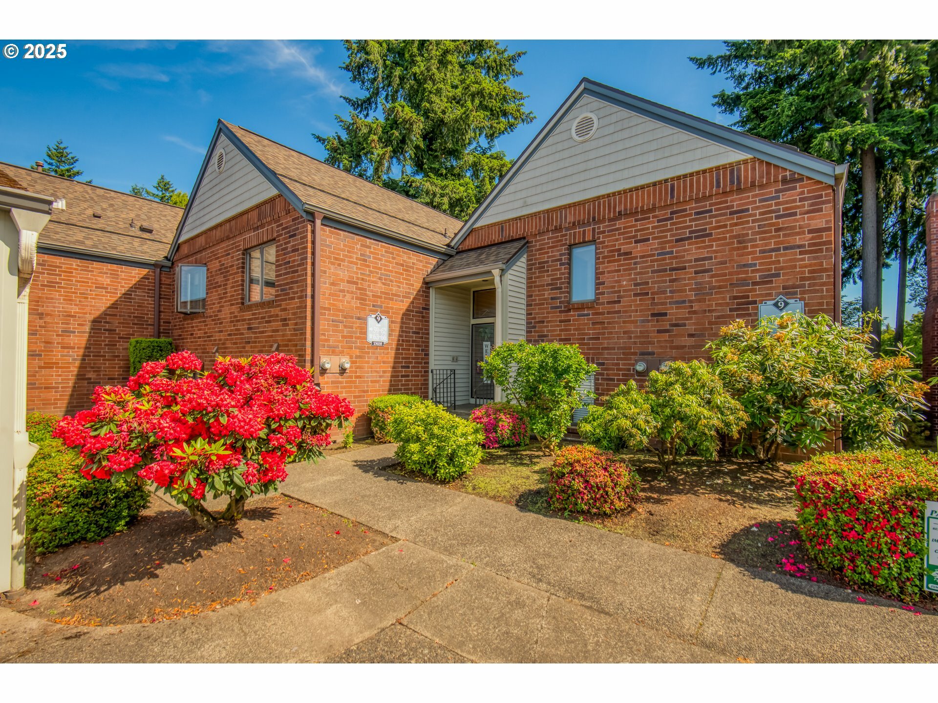 15035 NE Sacramento St 62  Portland OR 97230 photo