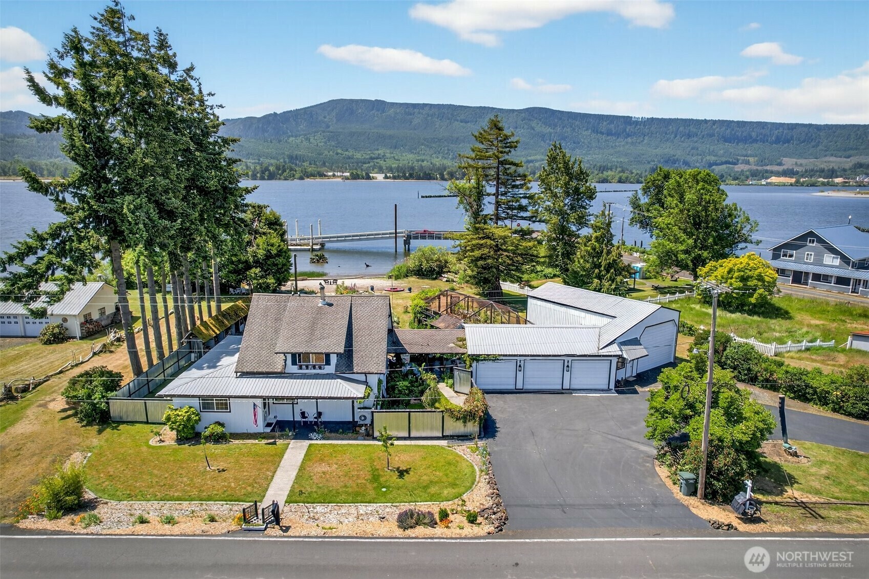 10 E Sunny Sands Road  Cathlamet WA 98612 photo