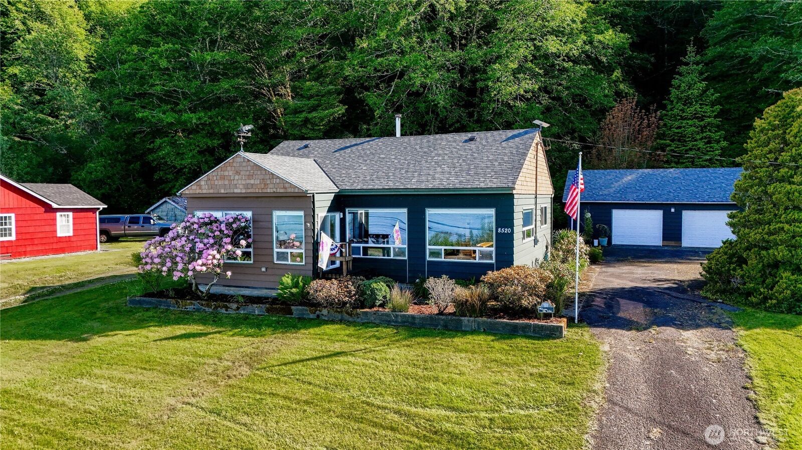 Property Photo: 8520 Hwy 112 Highway WA 98381