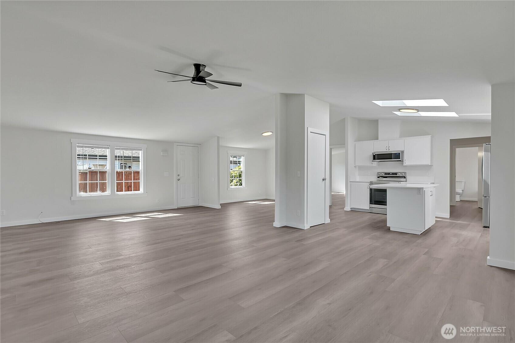 Property Photo: 7725 203rd Street Ct E 27 WA 98387