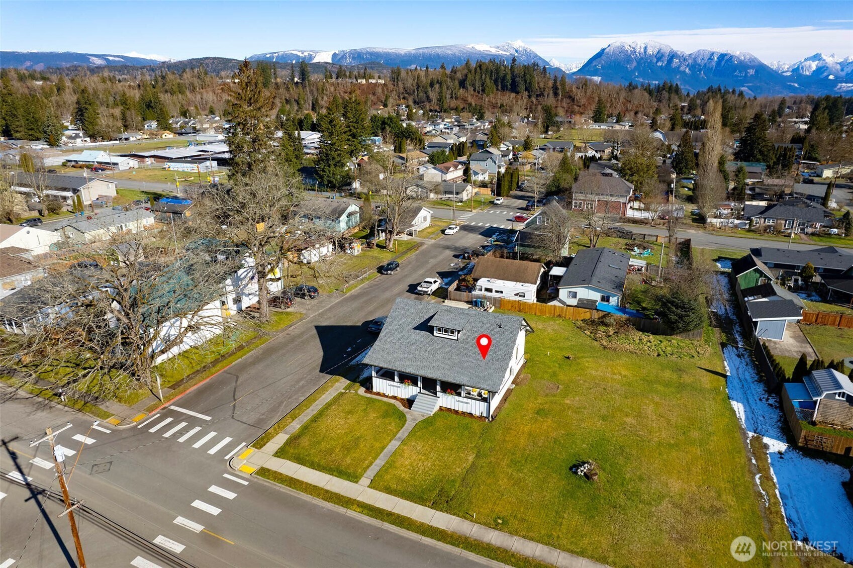 Property Photo:  306  3rd Street  WA 98294 