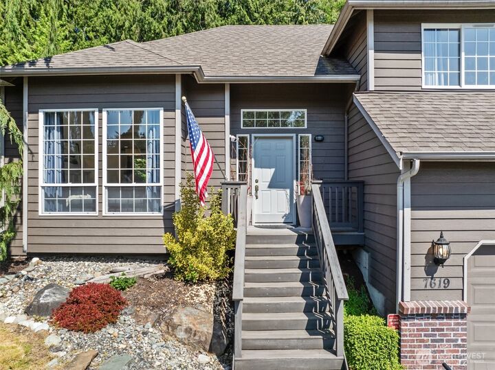 Property Photo: 7619 72nd Dr NE WA 98270