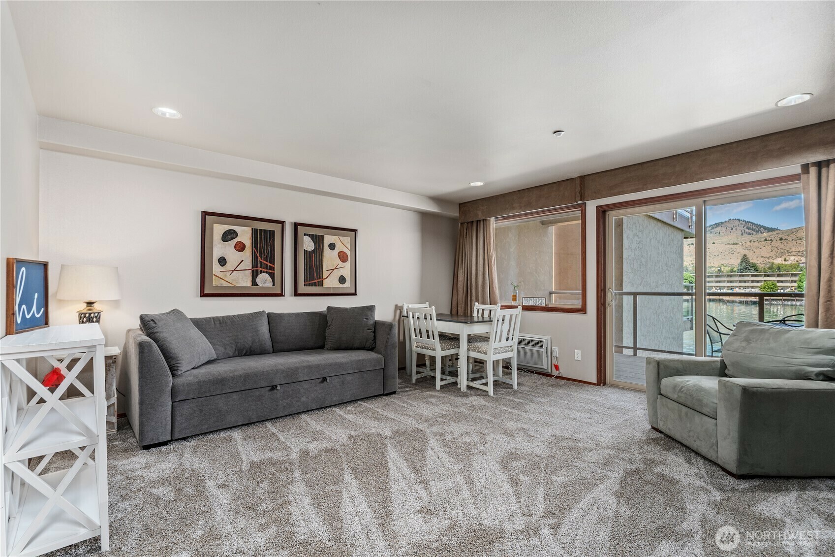 Property Photo: 322 W Woodin Avenue 620 WA 98816