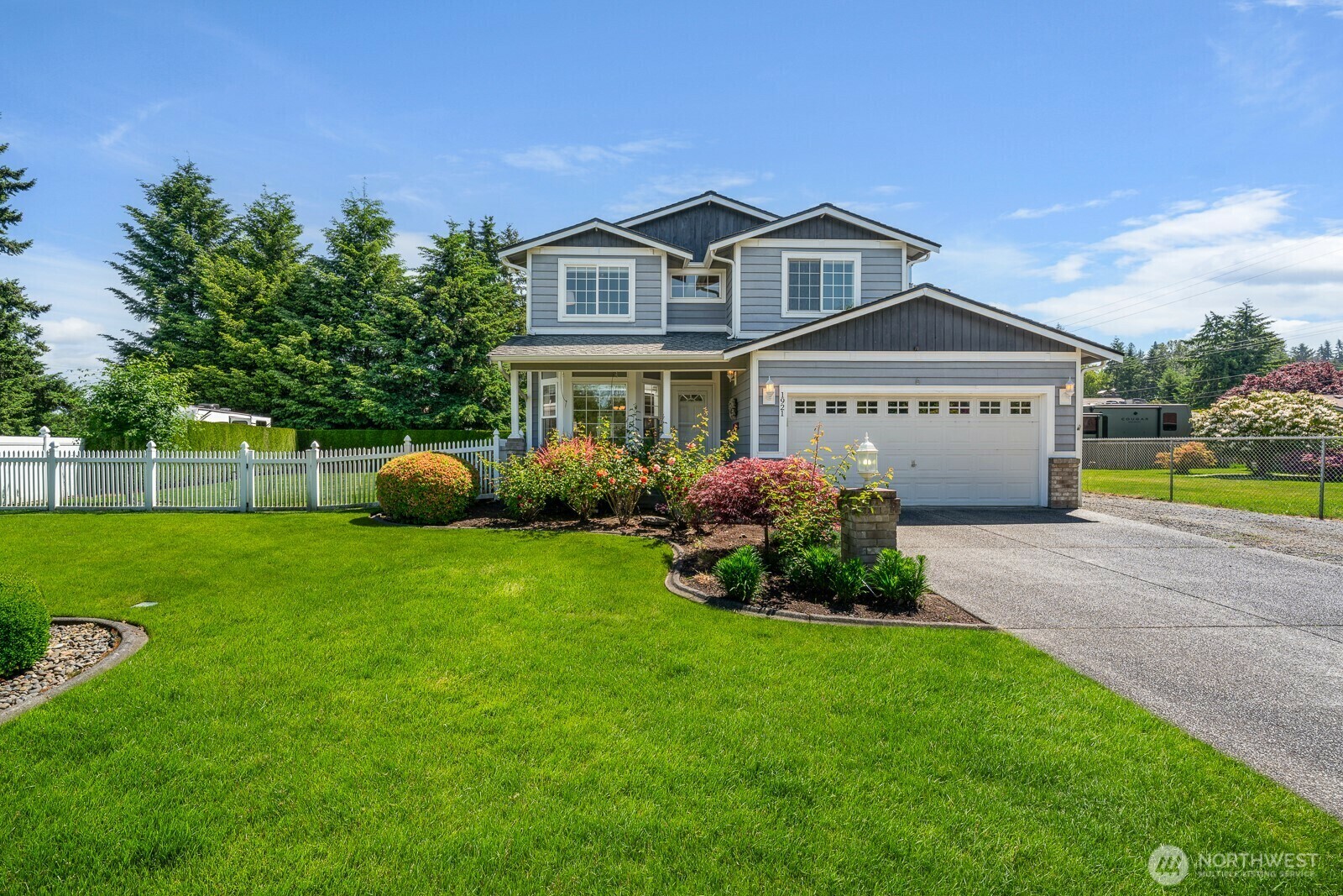 Property Photo: 1921 12th Avenue SE WA 98372
