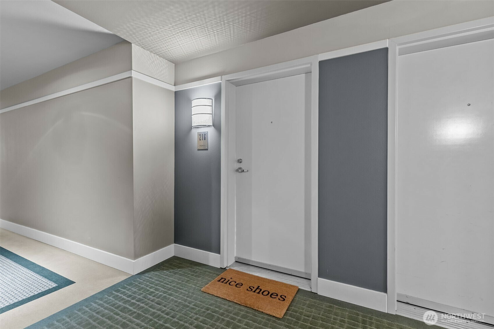 Property Photo: 17 W Mercer Street 216 WA 98119