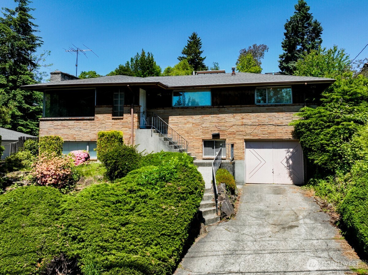 Property Photo: 5106 S Graham Street WA 98118