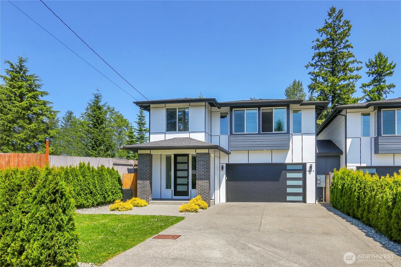 Property Photo: 10617 Rosewood Avenue A WA 98204