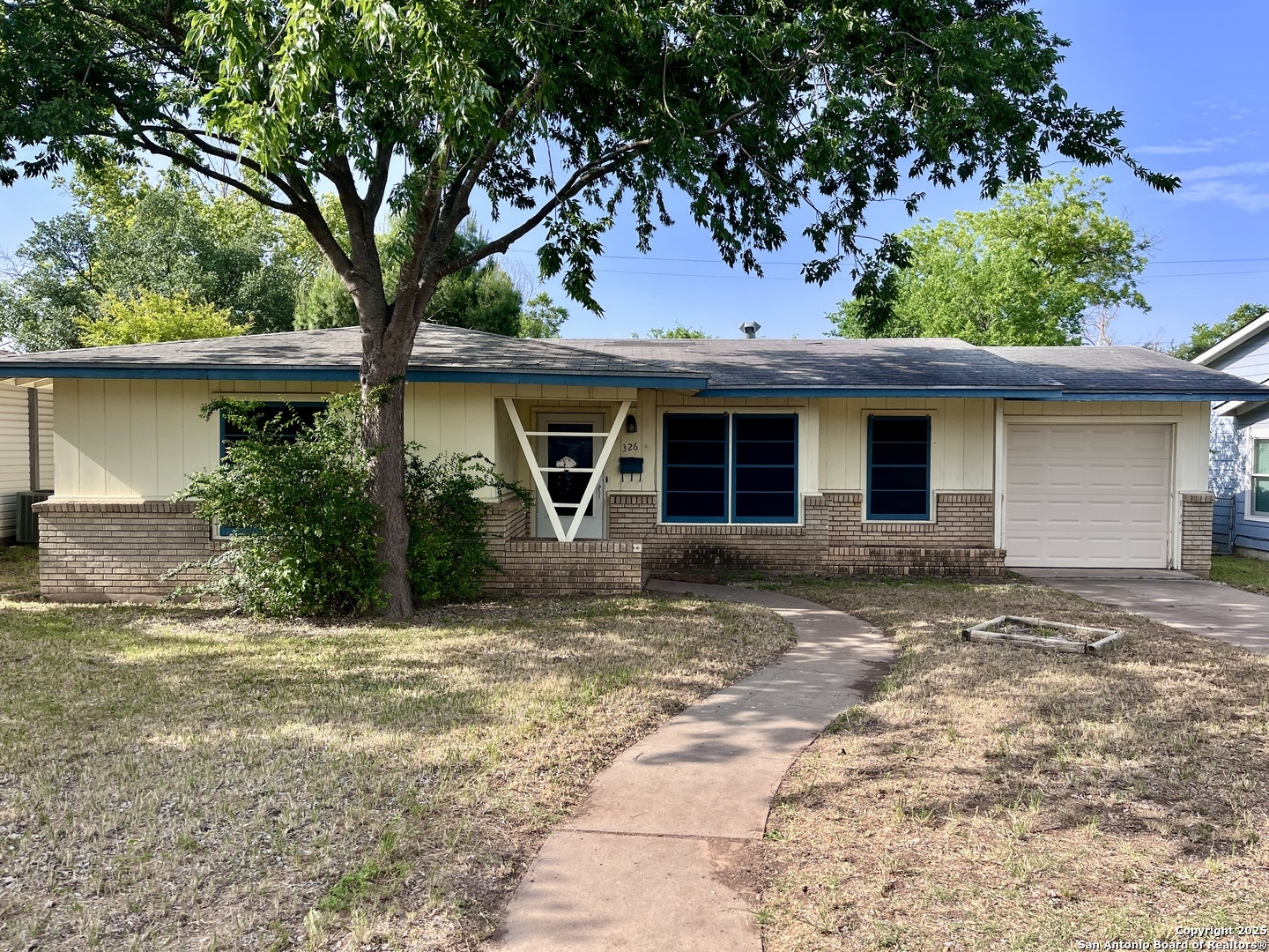 Property Photo: 326 Mink TX 78213