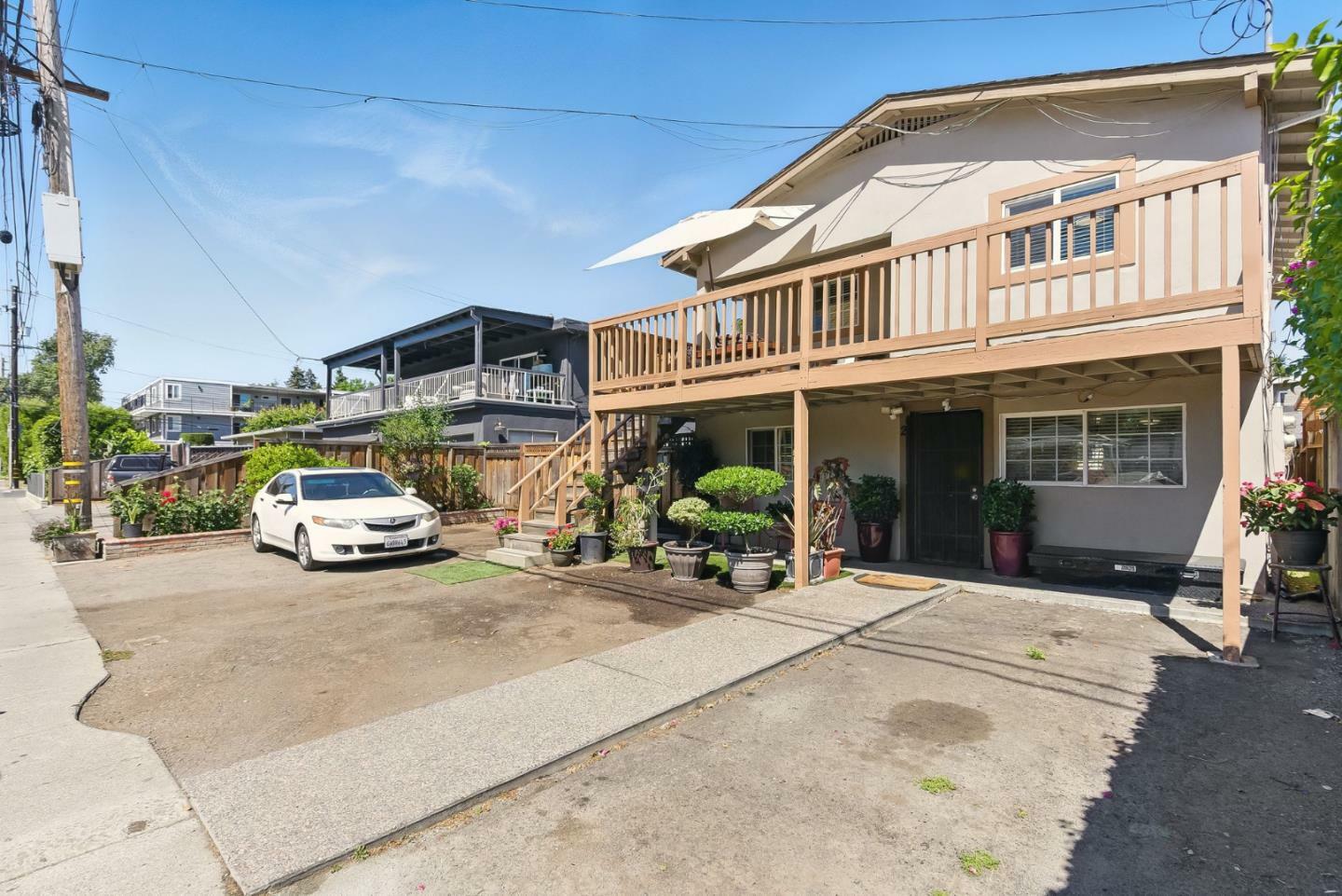 Property Photo: 109 Dumbarton Avenue CA 94063