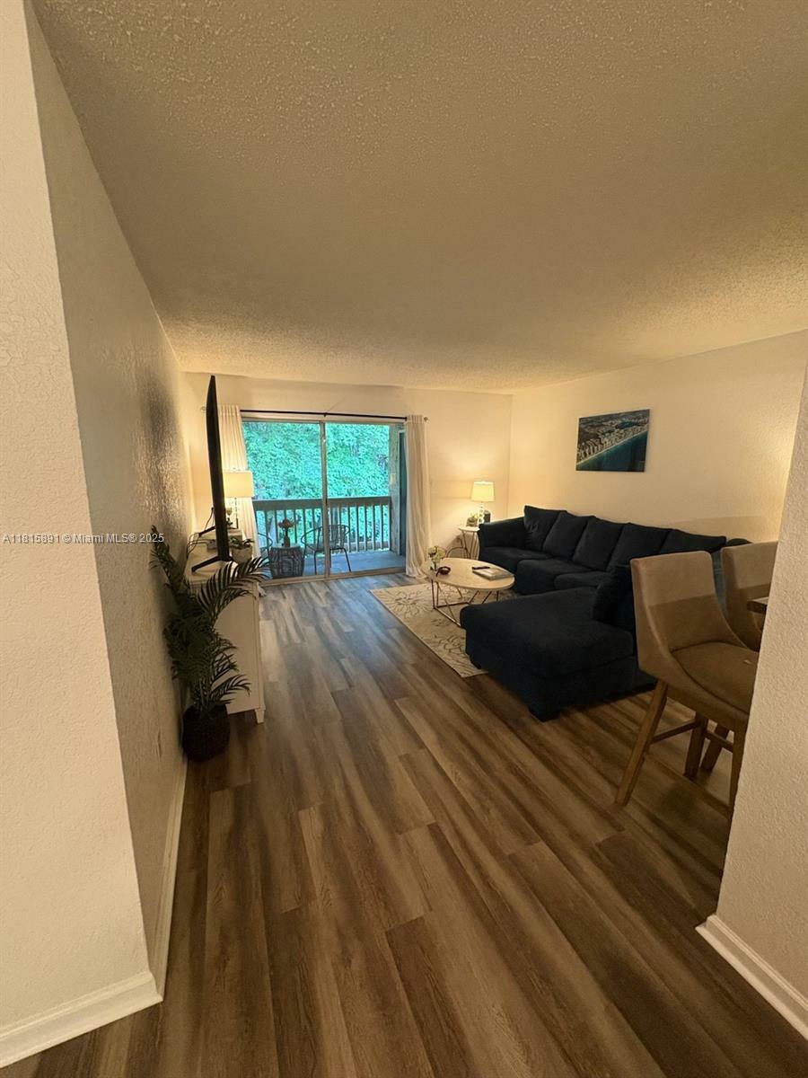 Property Photo: 1810 NW 23rd Blvd 103 FL 32605