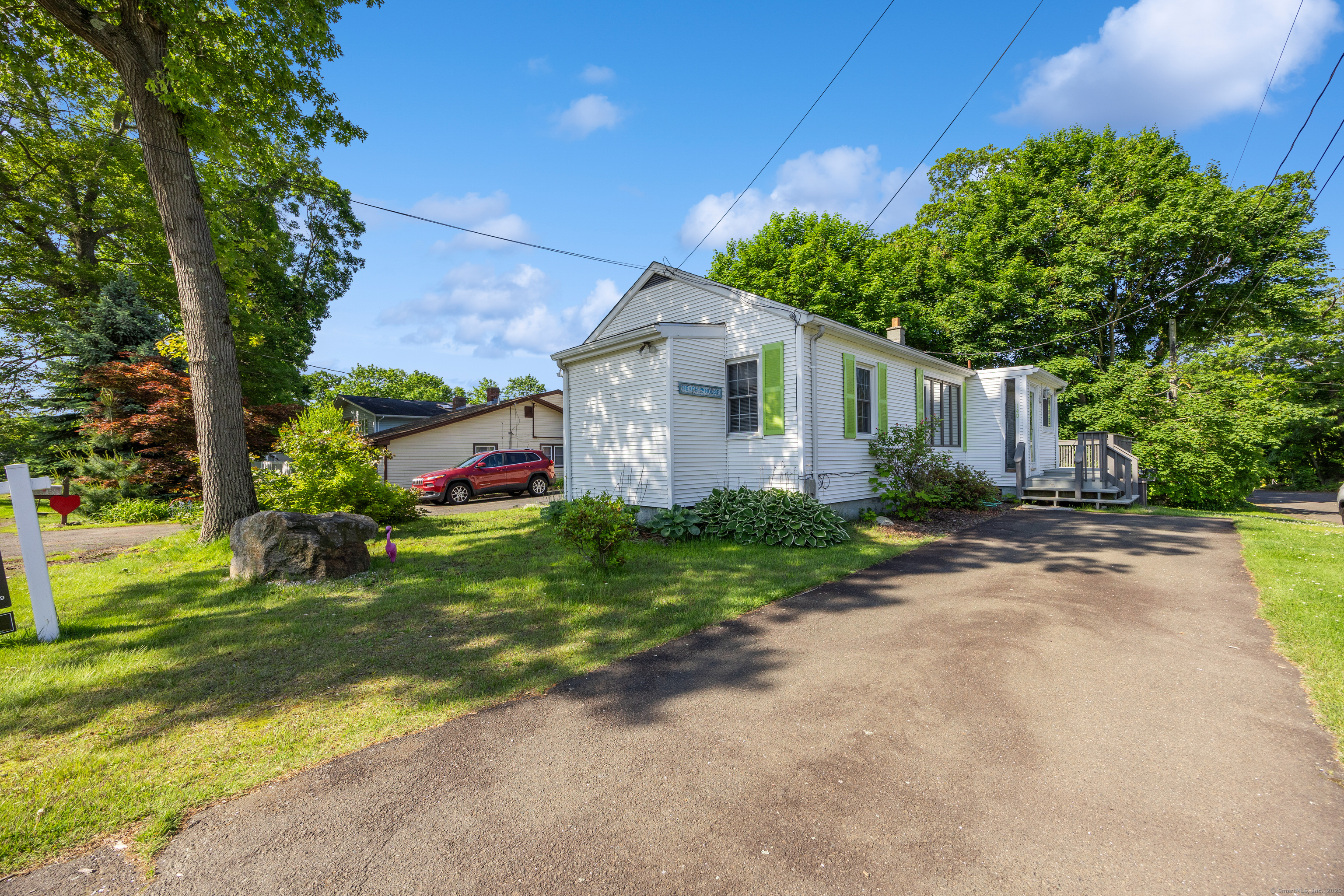 Property Photo: 134 Mansfield Grove Road CT 06512