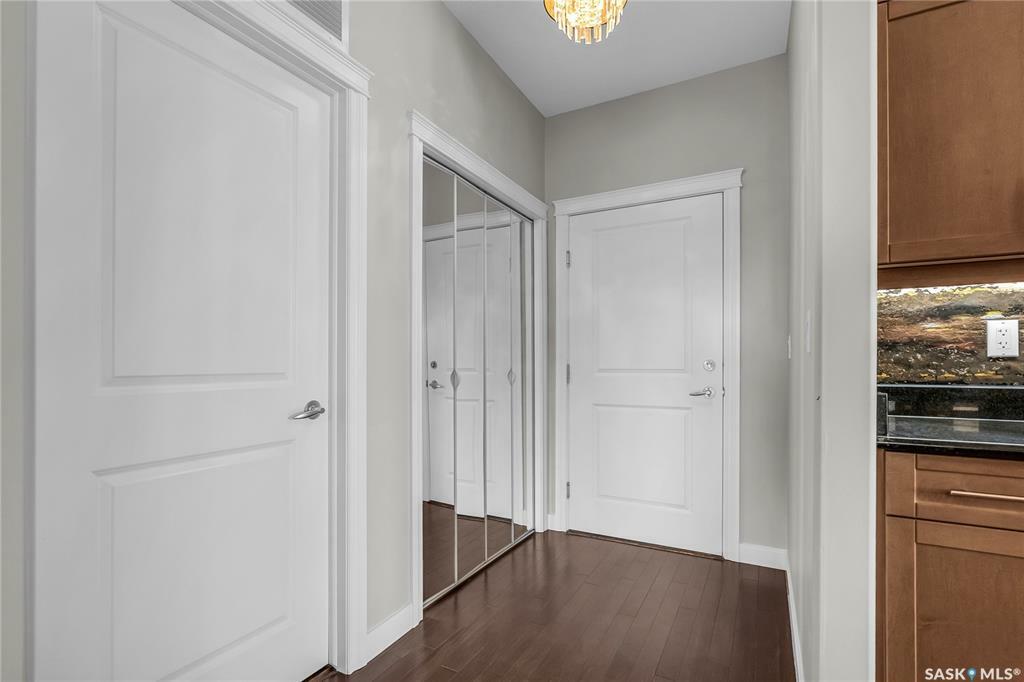 Property Photo: 405 Cartwright Street 209 SK S7T 0C8
