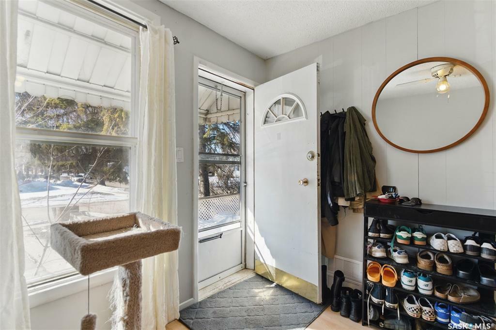 517 Isabella Street W  Saskatoon SK S7M 0E3 photo