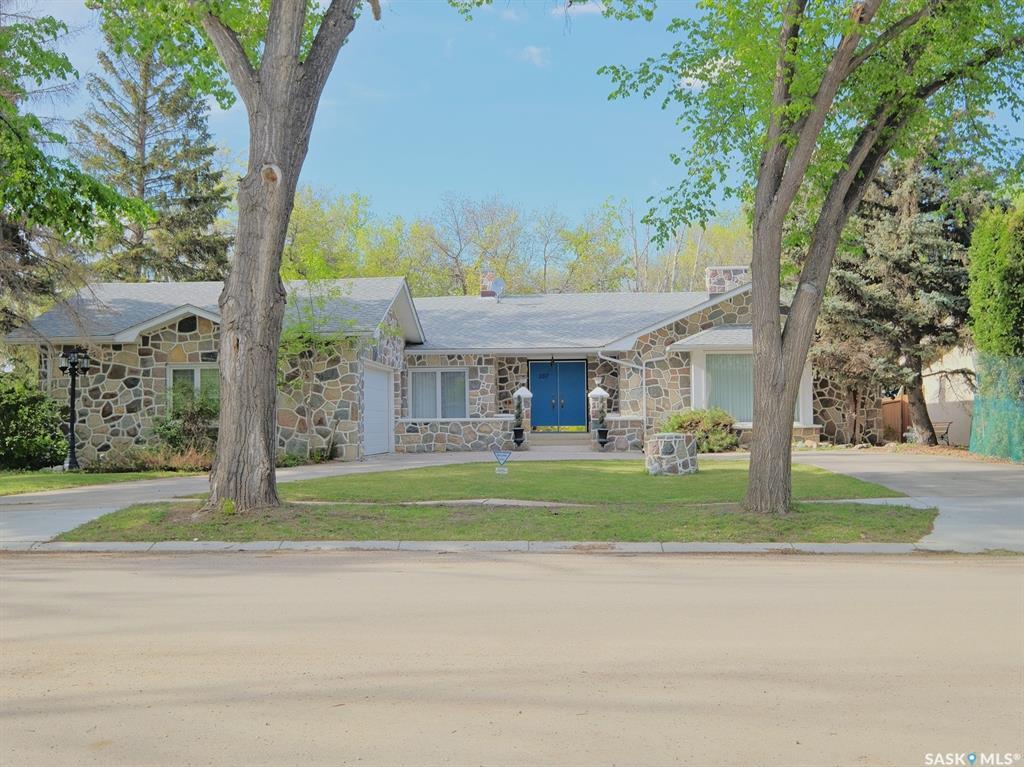 Property Photo: 107 Jubilee Crescent SK S0L 2V0