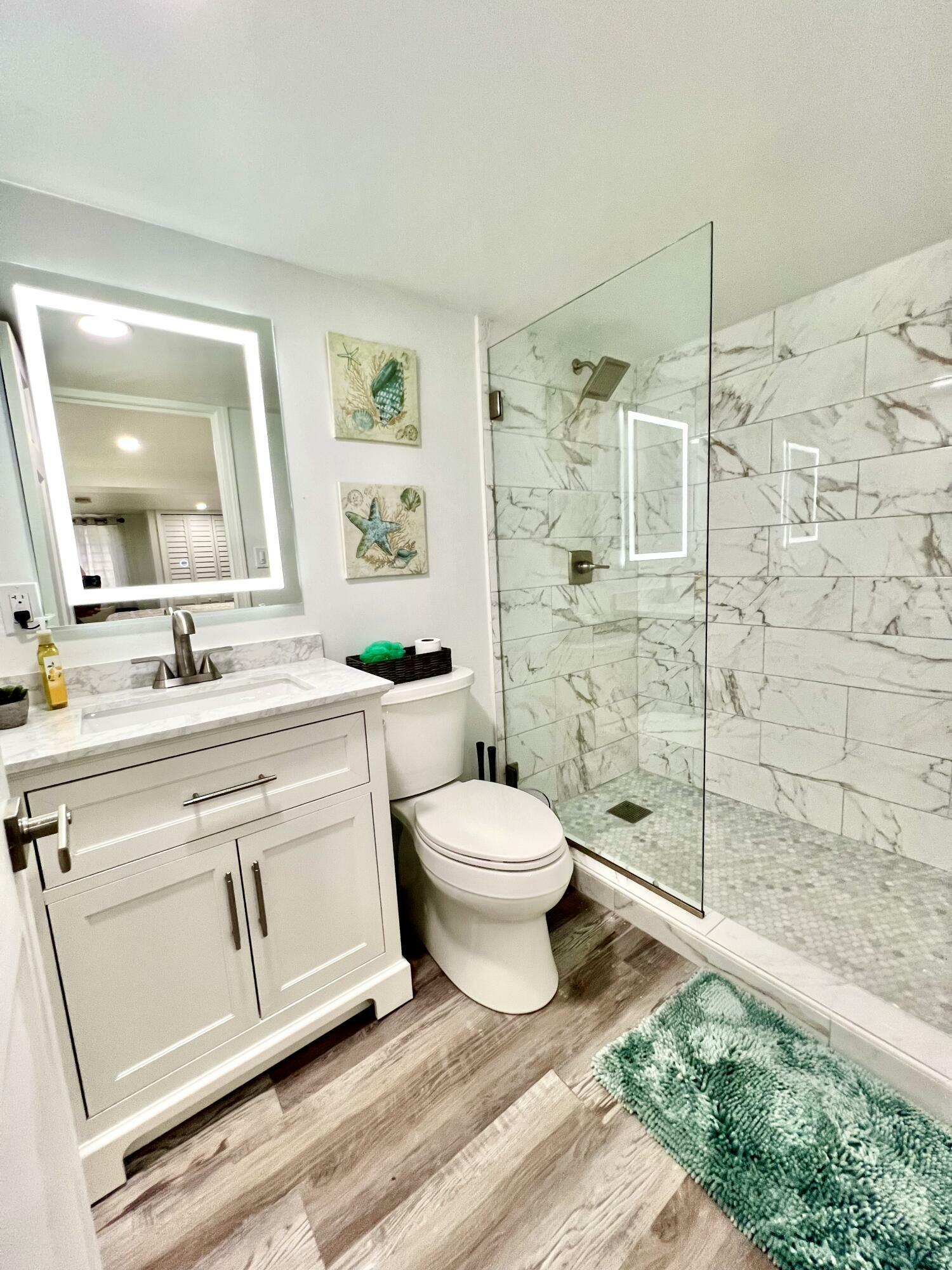 Property Photo:  31 Apt 5 King Street Ch  VI 00820 