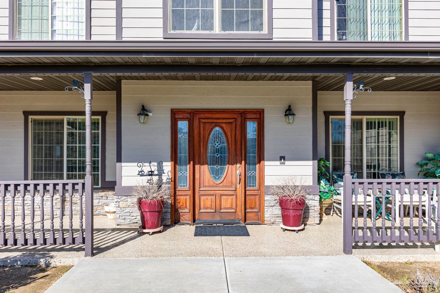 Property Photo: 26941 Stirrup Way CA 93561