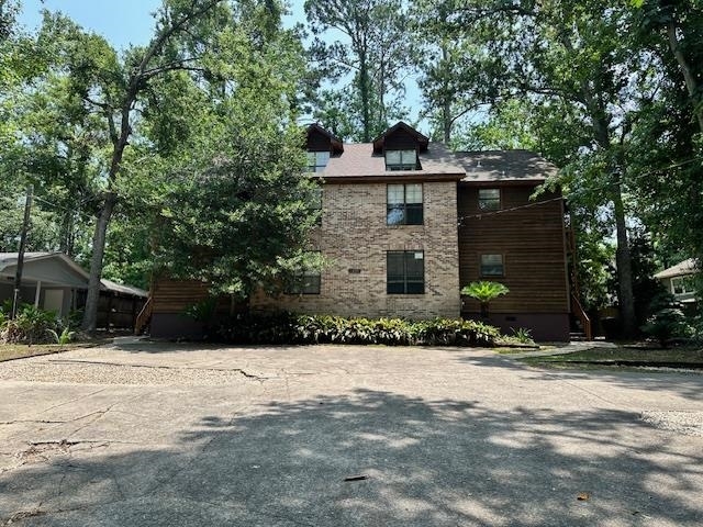 Property Photo: 1233 Cross Creek Circle - FL 32301