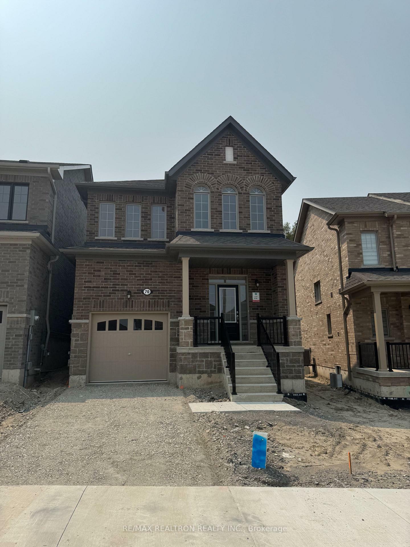 Property Photo: 70 N Gdn Boulevard ON L9L 0C9