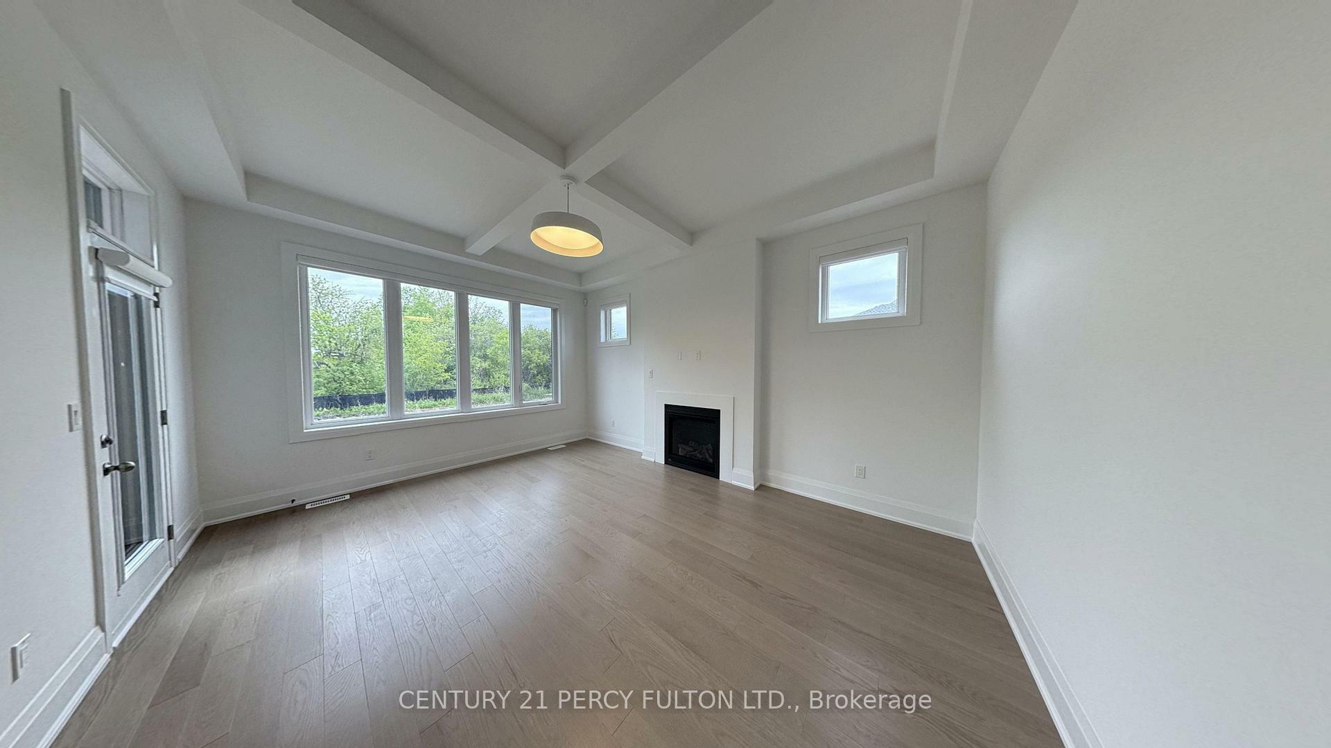 Property Photo:  111 Deer Ridge Crescent  ON L1P 0P2 