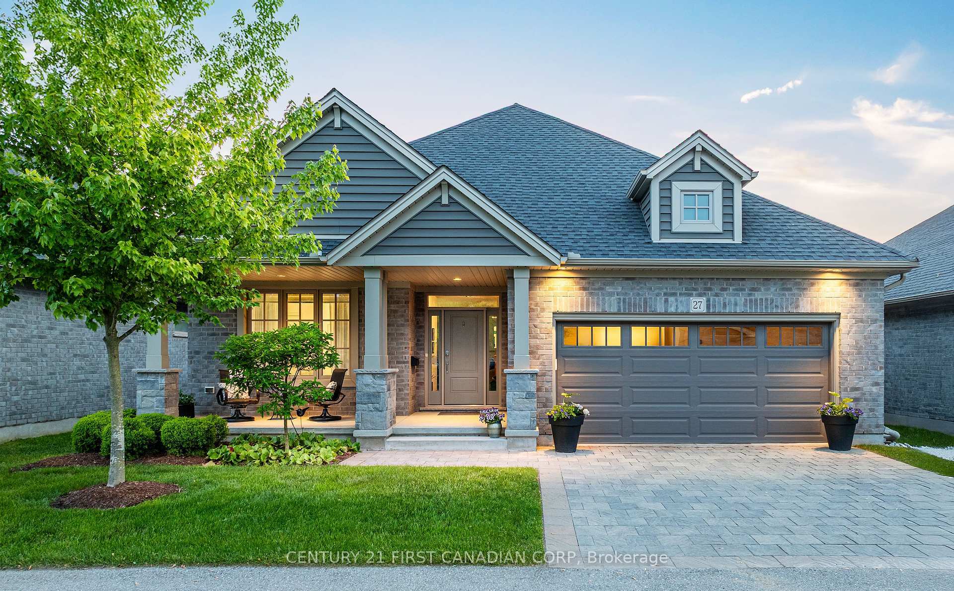 Photo de la propriété: 234 Peach Tree Boulevard 27 ON N5R 0G8