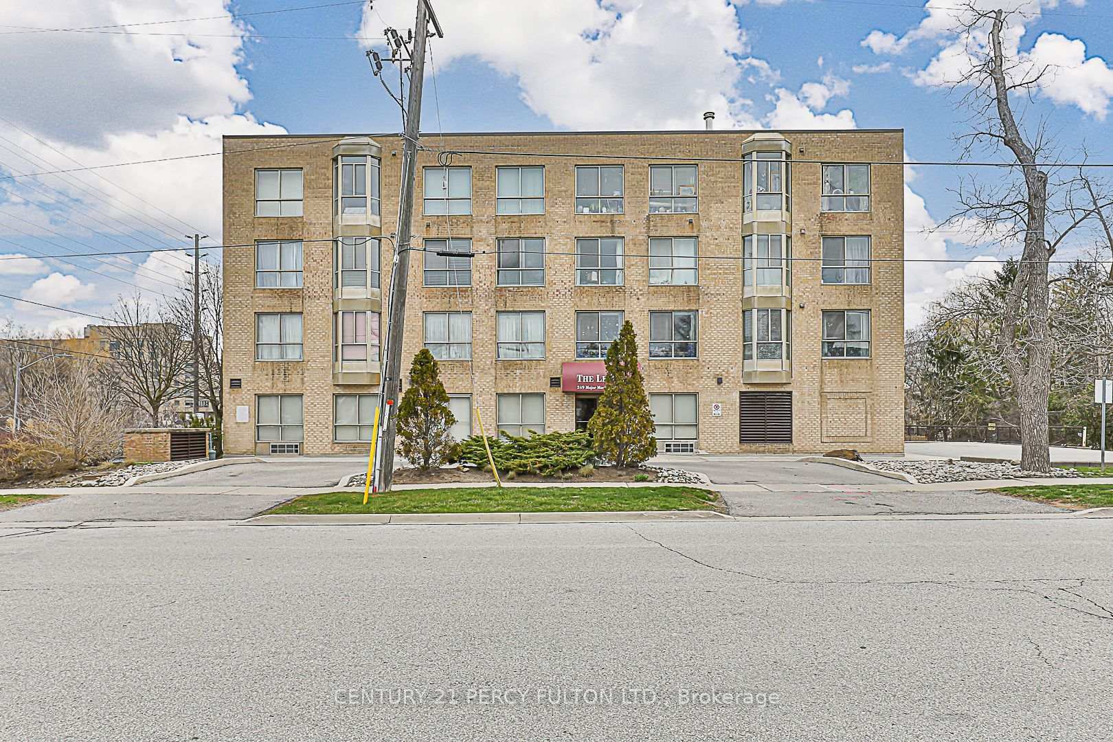 Property Photo: 249 Major Mackenzie Drive E 203 ON L4C 9M8